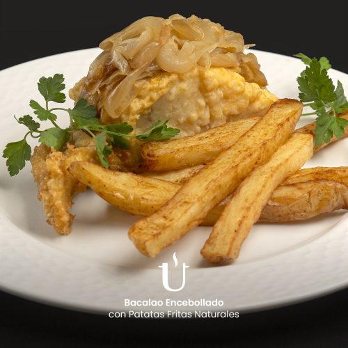 Bacalao Encebollado con Patatas Fritas Naturales Raggú