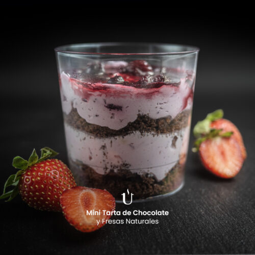 Mini Tarta de Chocolate y Fresas Naturales Raggu