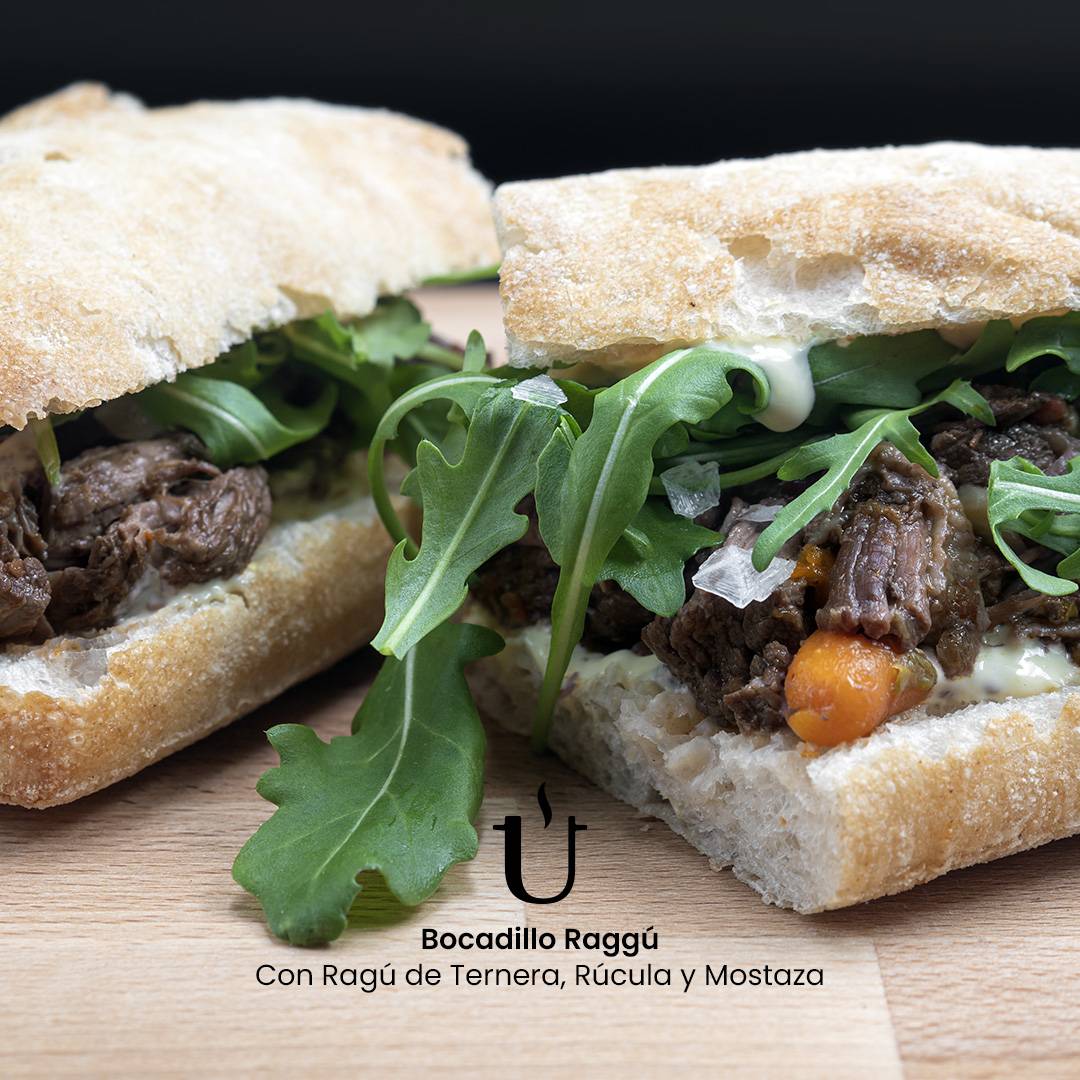 Bocadillo Raggu con Ragú de Ternera Rúcula y Mostaza - Raggú